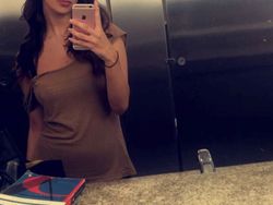 Politisi Tercantik Dunia yang Bikin Klepek-klepek