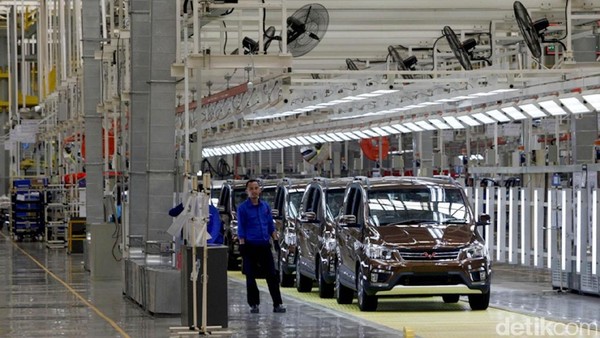 Mengintip Pabrik Mobil China Wuling di Cikarang