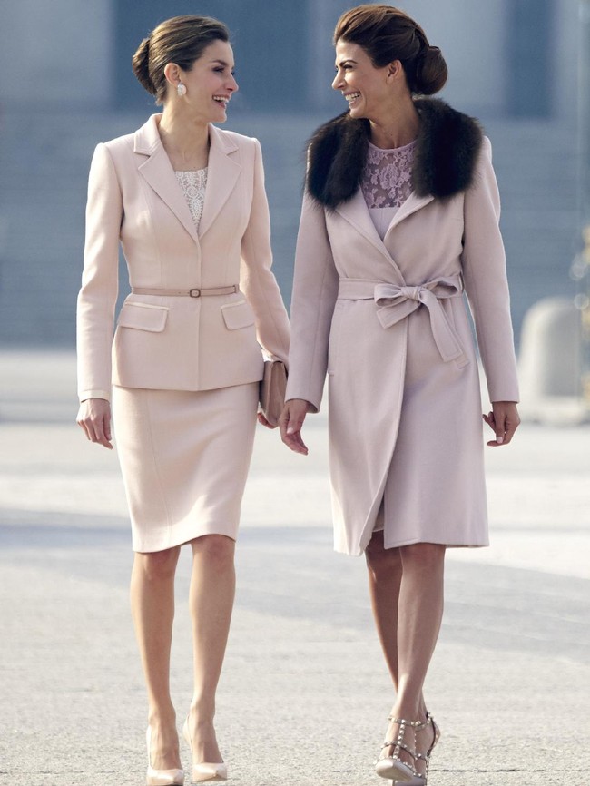 Satu hal lain yang membuat Juliana semakin memesona adalah seleranya dalam berbusana. Dikenal modis, ia pernah masuk dalam daftar wanita berbusana terbaik di dunia versi majalah Vogue Amerika. (Foto: Getty Images)