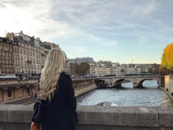 Politisi Tercantik Dunia yang Bikin Klepek-klepek