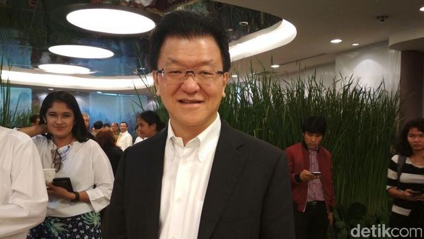 Franky Widjaja-Member of Board Sinar Mas
