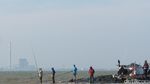 Foto: Pantai Kejawanan yang Lagi Naik Daun di Cirebon