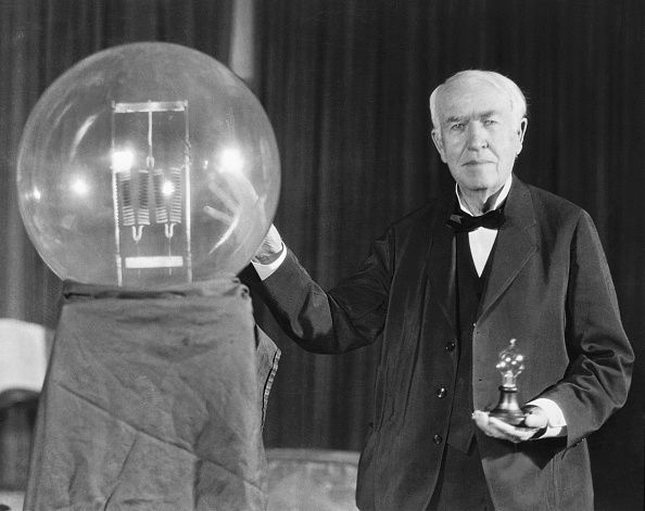 American inventor Thomas Edison (1847 - 1931) conducting an experiment in his laboratory, circa 1910. (Photo by FPG/Archive Photos/Getty Images)