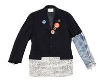 Gara-gara Blazer, Jonghyun 'Shinee' Dikritik Netizen Picu Orang Bunuh Diri