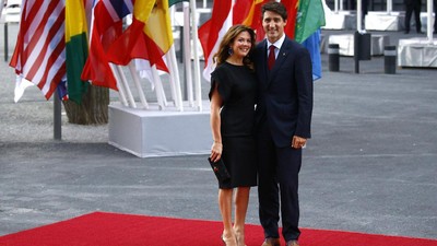 Foto: Cantik & Stylish Sophie Trudeau, Istri PM Kanada Justin Trudeau