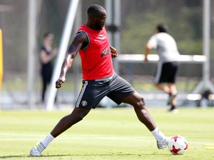 Kaki Raksasa Lukaku
