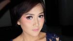 Mesranya Adjie Pangestu dan Istri yang Beda 25 Tahun