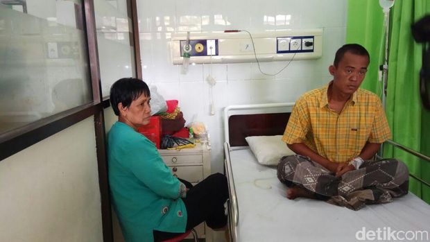 Operasi Keluarkan Benda Tajam di Perut Hendro Selesai, Ini Isinya