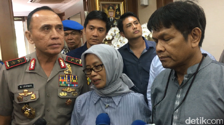 Bertemu Kapolda, Ortu Italia: Nyawa Anak Saya Tak Tergantikan Bertemu Kapolda, Ortu Italia: Nyawa Anak Saya Tak Tergantikan