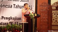 JK memberikan sambutan. 