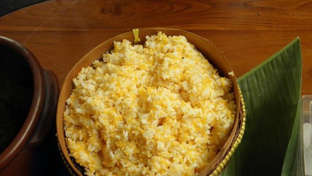 Nasi jagung dan daun ubi