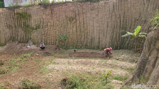 Petani di Kampung Sondol-Cilegon