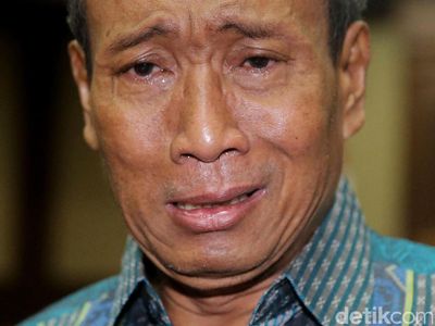 Koruptor e-KTP, Pakai Kursi Roda hingga Divonis 15 Tahun Penjara