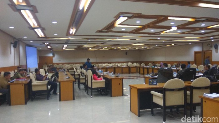 Pansus DPR Rapat Tertutup soal 5 Isu Krusial RUU Pemilu