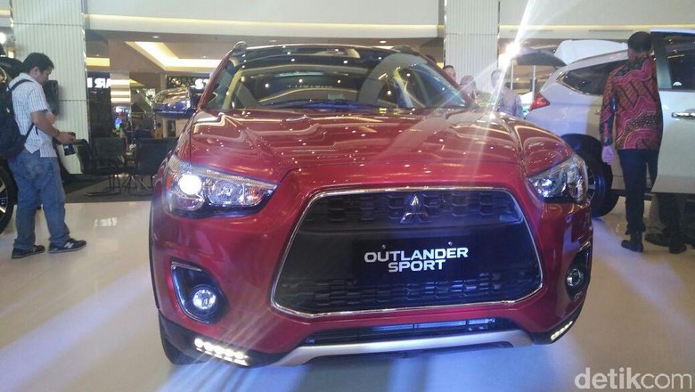 Daftar Aksesoris Baru di Mitsubishi  Outlander  Sport 