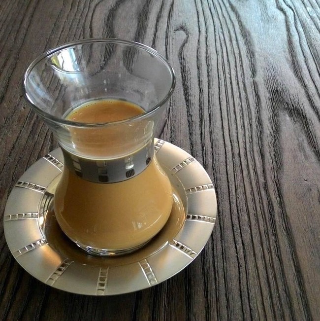 Enaknya Nongkrong Sambil Minum Kopi Aceh di Sini