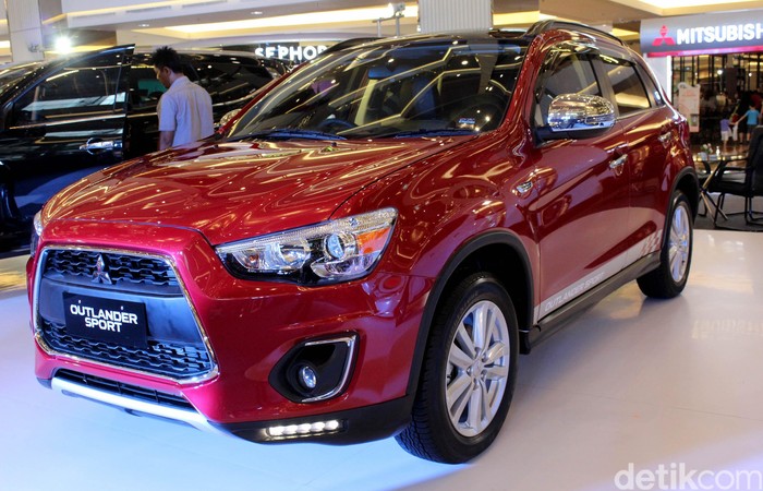 Mitsubishi memperkenalkan beberapa varian sport terbarunya untuk pasar di Indonesia. Mulai dari Pajero Sport hingga Outlander Sport.