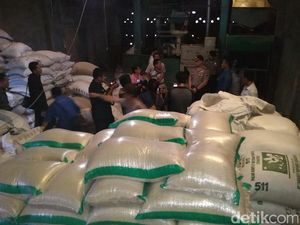Beras Kemasan Tak Berizin Ini Diedarkan di Sejumlah Kota di Jatim