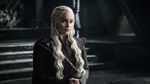 Seperti di GOT, Emilia Clarke Juga Berjuang Bertahan Hidup