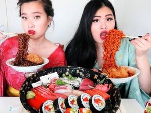 Wanita-wanita Ini Sanggup Melahap Puluhan Porsi Makanan Sekaligus