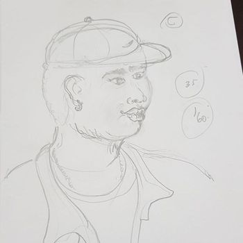 Polisi langsung membuat sketsa begitu Irina dimintai keterangan. 