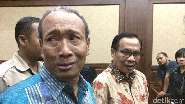 Penjelasan Eks Dirjen Dukcapil Soal Rp 50 juta ke Gamawan Fauzi Penjelasan Eks Dirjen Dukcapil Soal Rp 50 juta ke Gamawan Fauzi