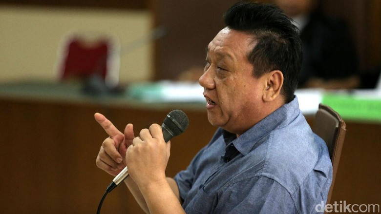Aseng Akui Beri Rp 330 Juta Bantu Kampanye Pilkada Calon dari PDIP Aseng Akui Beri Rp 330 Juta Bantu Kampanye Pilkada Calon dari PDIP