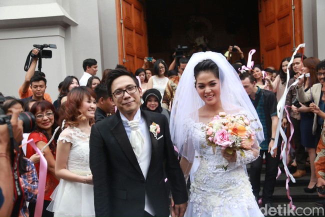 Gracia Indri cerai dari David Noah di usia pernikahan mereka yang hampir empat tahun. KDRT ditengarai jadi penyebab Gracia menceraikan keyboardist band Noah yang digawangi Ariel tersebut. Foto: Asep Syaifullah