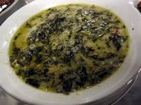Sayur daun ubi dan santan.