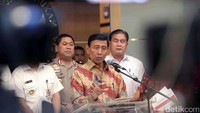 Wiranto mengatakan bahwa ormas yang ada di Indonesia perlu diberdayakan dan dibina. Namun, masih ada kegiatan ormas yang bertentangan dengan Pancasila dan UUD 1945. Hal inilah yang menjadi alasan pemerintah menerbitkan perppu.