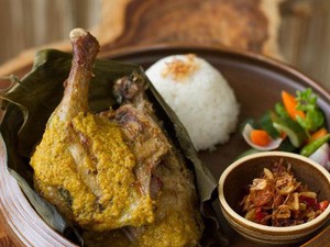 Dikunjungi Jokowi, Ini 6 Hidangan Khas Sumba dari Ayam Kampung Hingga Nasi Jagung