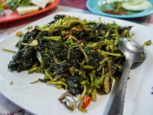 Manfaat Rumpu Rampe Makanan Khas NTT dan Cara Membuat