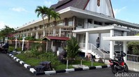 Pemerintah saat ini tengah serius menggarap kajian soal pemindahan Ibu Kota sebagai pusat pemerintahan dari Jakarta ke kota di luar Pulau Jawa. Kota Palangka Raya di Kalimantan Tengah menjadi salah satu calon kandidat terkuat menjadi lokasi baru Ibu Kota.