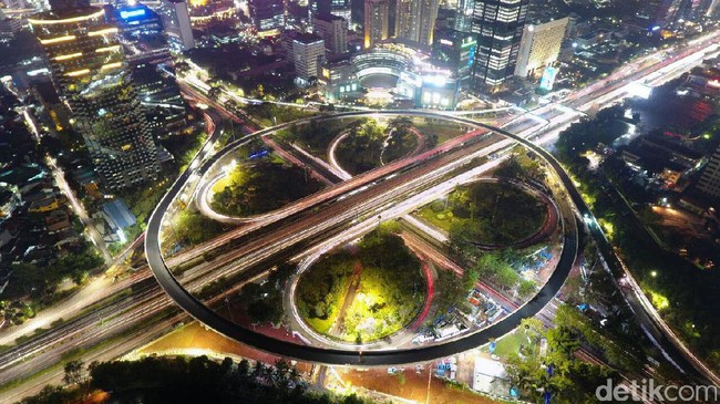 Fakta Seputar Wacana Sandiaga Bikin Tol Tanpa Utang