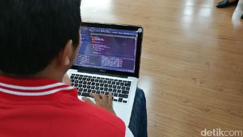  WowWi ini ada dua fitur spesia yakni Smart Robot Locator dan Smart Robot Targeting. Foto: detikINET/Muhammad Alif Goenawan