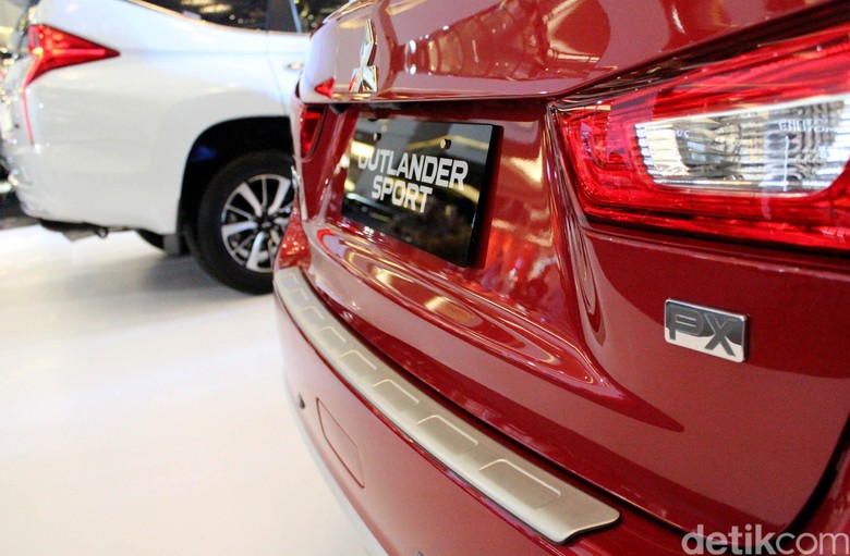Outlander Sport dan Xpander Bagai Langit dan Bumi Outlander Sport dan Xpander Bagai Langit dan Bumi