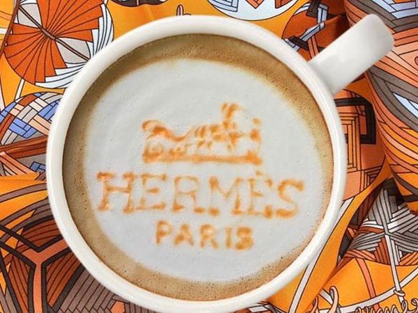 Coba Lihat Logo Gucci, Hermes dan Adidas Ditampilkan di Latte Art Ini!
