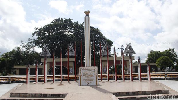 Di Sini Soekarno Tancapkan Tiang Simbol Pembangunan Palangka Raya