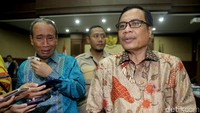 Bersama Irman, Sugiharto meminta majelis hakim menjatuhkan hukuman seringan-ringannya. Ia menyampaikan, selama ini telah memberikan keterangan yang sebenarnya di pengadilan.