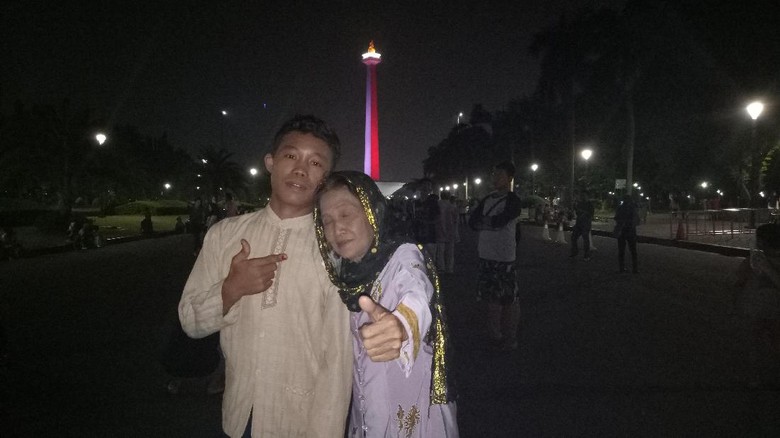 Pulang dari Jakarta, ABG Selamet Antar Rohaya ke Bidan Pulang dari Jakarta, ABG Selamet Antar Rohaya ke Bidan