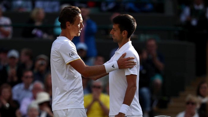 Djokovic Cedera, Berdych ke Semifinal