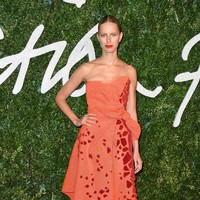 Karolina Kurkova attends the British Fashion Awards at London Coliseum on December 1, 2014 in London, England.  (Photo by Pascal Le Segretain/Getty Images)