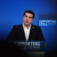 Perdana Menteri Yunani Alexis Tsipras. Alexis memimpin Yunani sejak 2015. Tak hanya tampan, pria 42 tahun ini juga punya kharisma dan wibawa yang menawan. Foto: Getty Images