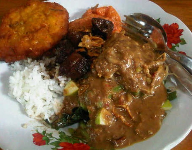 Racikan Nasi Tradisional Buat Sarapan dan Label Tingkat Kepedasan Mie Korea