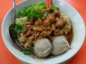 Ini Mie Ayam Paling Top di Bandung Hingga Malang, Nomor 1 Pernah Ada di Film Dilan