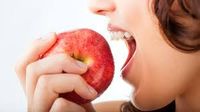 Dapatkan 8 Manfaat Makan Apel, Turunkan Berat Badan hingga Perkuat Gusi