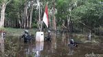 Foto: Patroli Tentara Perbatasan di Pedalaman Papua