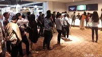 Penonton yang datang cukup beragam muali dari anak SMA, anak muda sampai orang dewasa termasuk barista dari kedai kopi lokal setempat. Dok. Filosofi Kopi 2