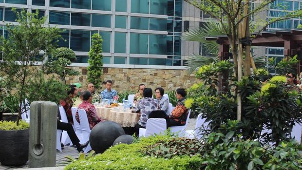 Sri Mulyani Datangi Kantor Pajak: Tak Ada Sarapan Pagi Gratis