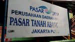 Tak Cuma Glodok, Pasar Tanah Abang Mulai Sepi